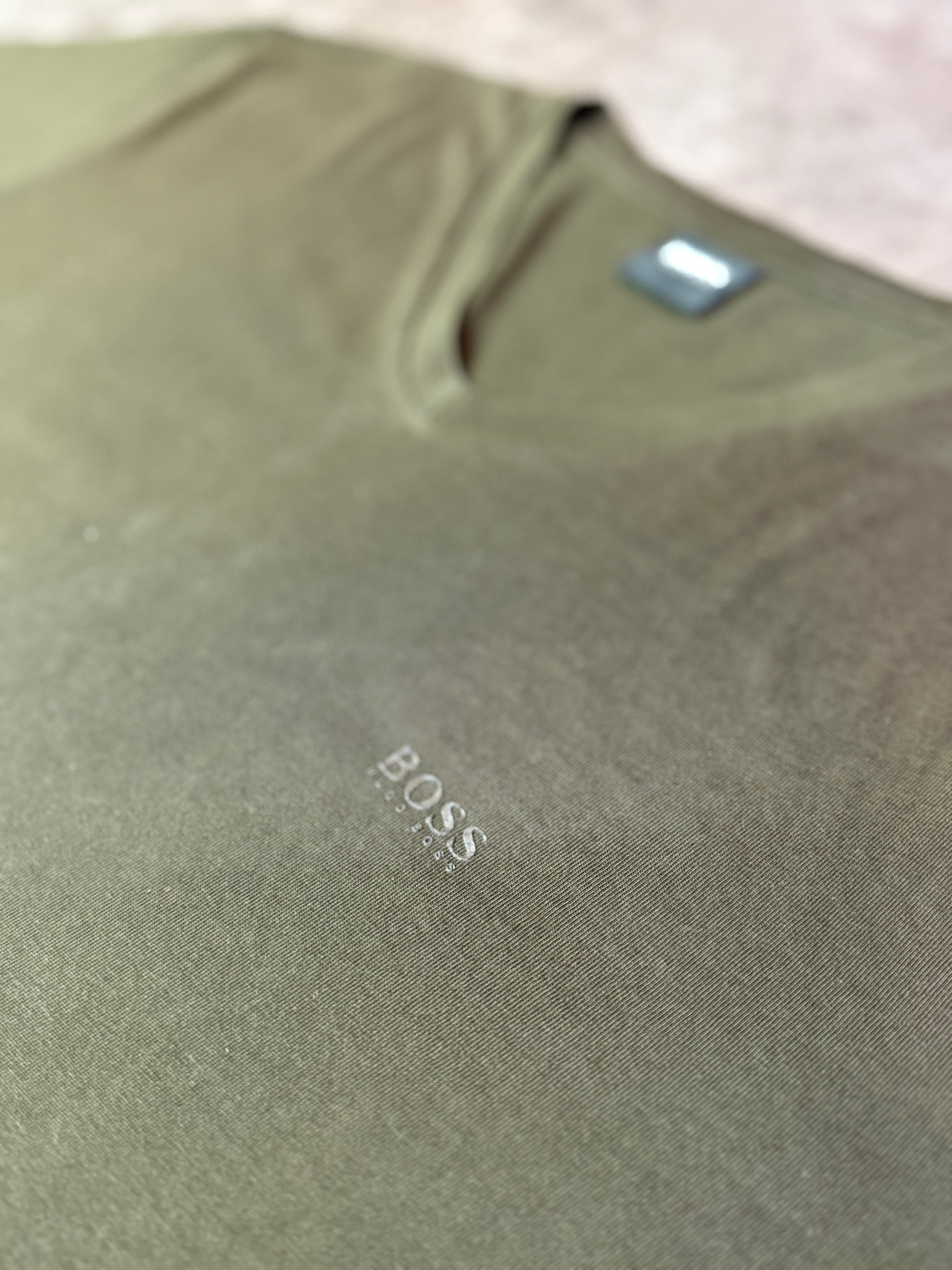 Hugo Boss T-Shirt | Grün (M)